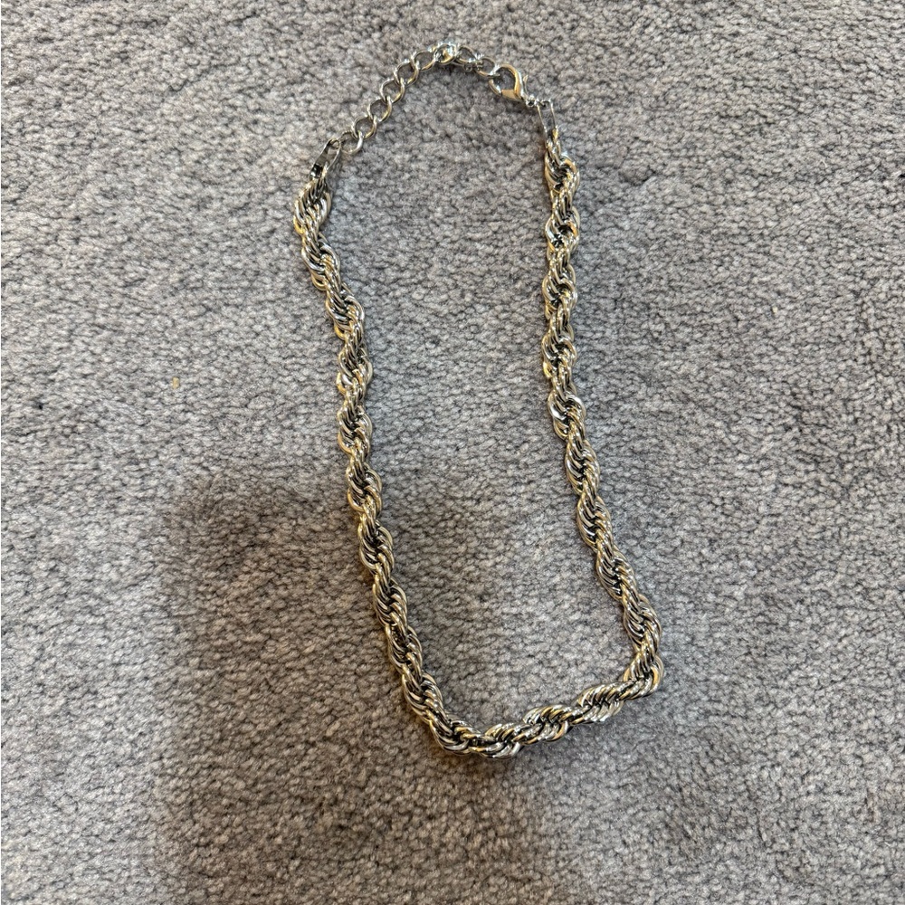 Elegant Silver Rope Chain Necklace